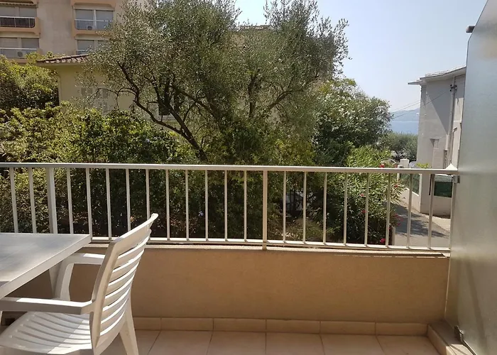 2p Avec Balcon, Clim, A 50m De La Et Centre-ville, Wifi Et Parking Disponibles - Fr-1-466a-3 アパート Saint-Raphaël